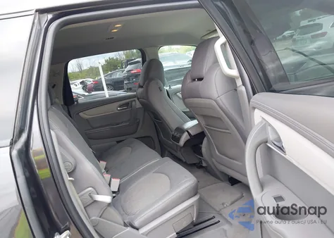 2016 Chevrolet Traverse Ls from USA, damaged, VIN 1GNKVFKDXGJ240052